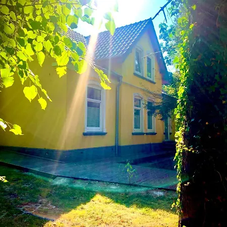 Seaside's Kunterbunt Lägenhet *